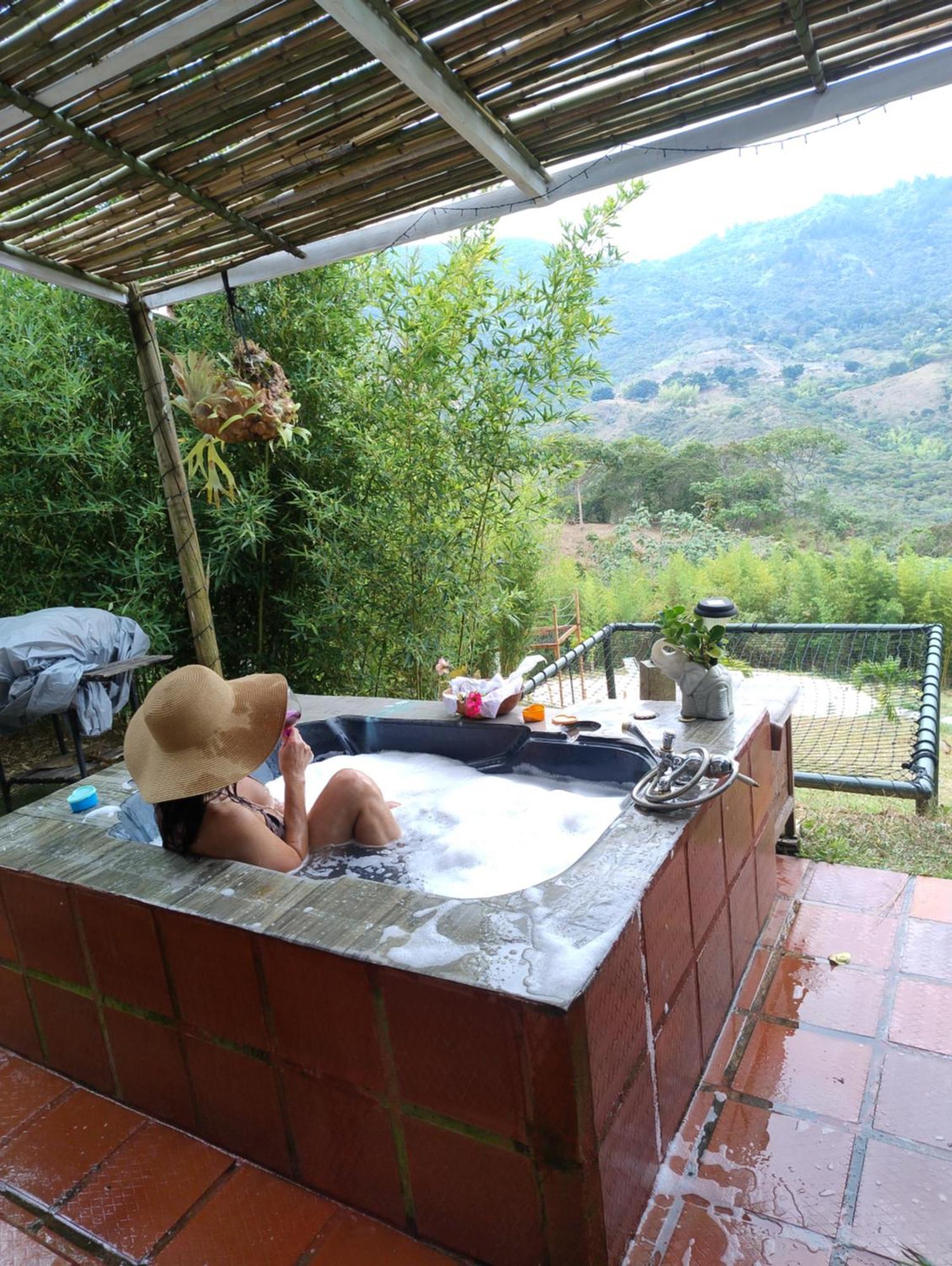 Glamping Bambulina * Cali