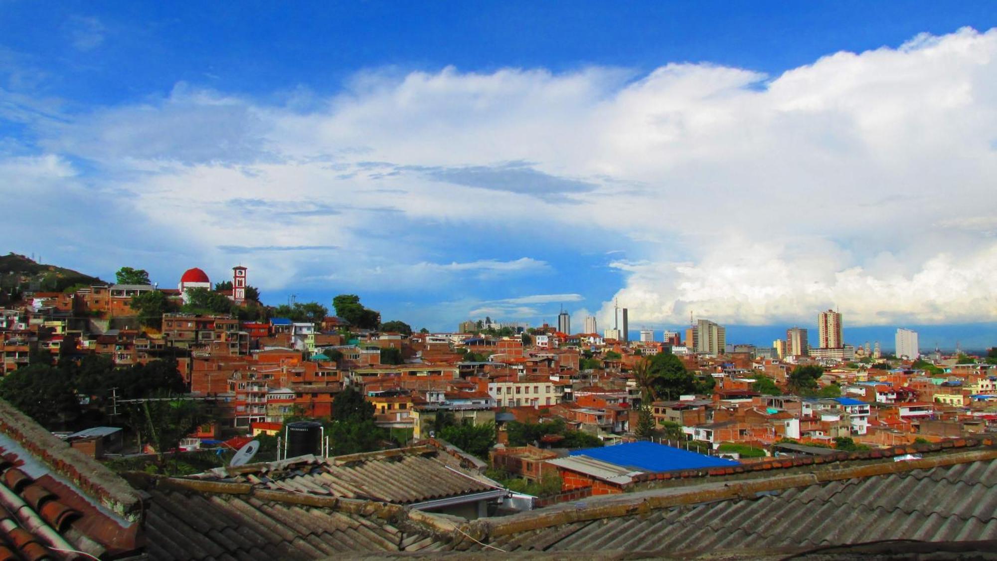 Apartamento Comodo Duplex. Vista A La Ciudad Cali