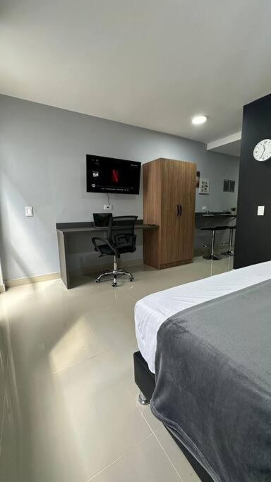 Elegancia, Confort, Cercania A Mallplaza Cali. Apto #102 Tequendama Apartment *