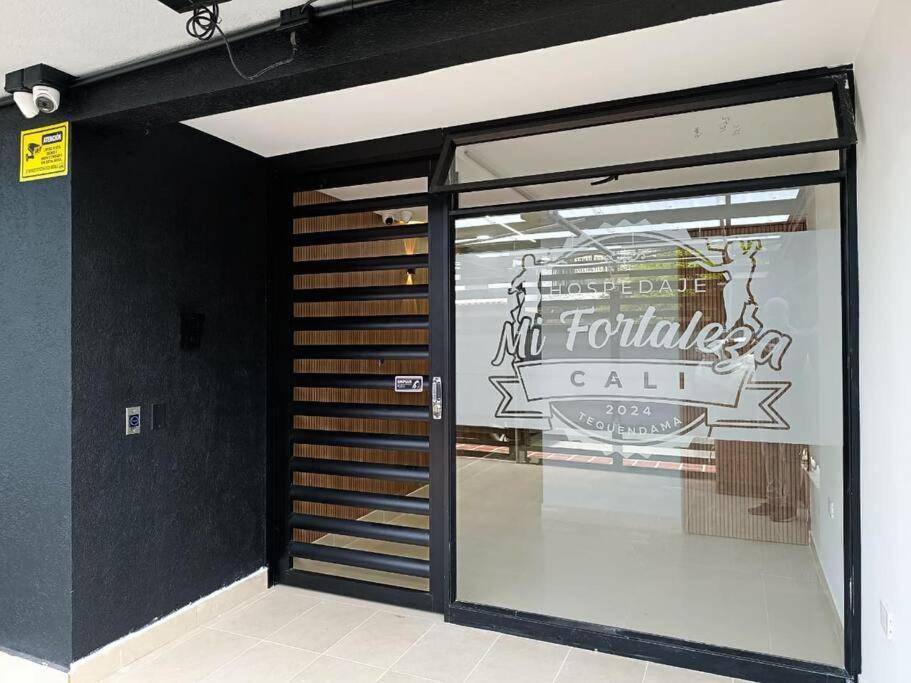 Elegancia, Confort, Cercania A Mallplaza Cali. Apto #102 Tequendama Cali