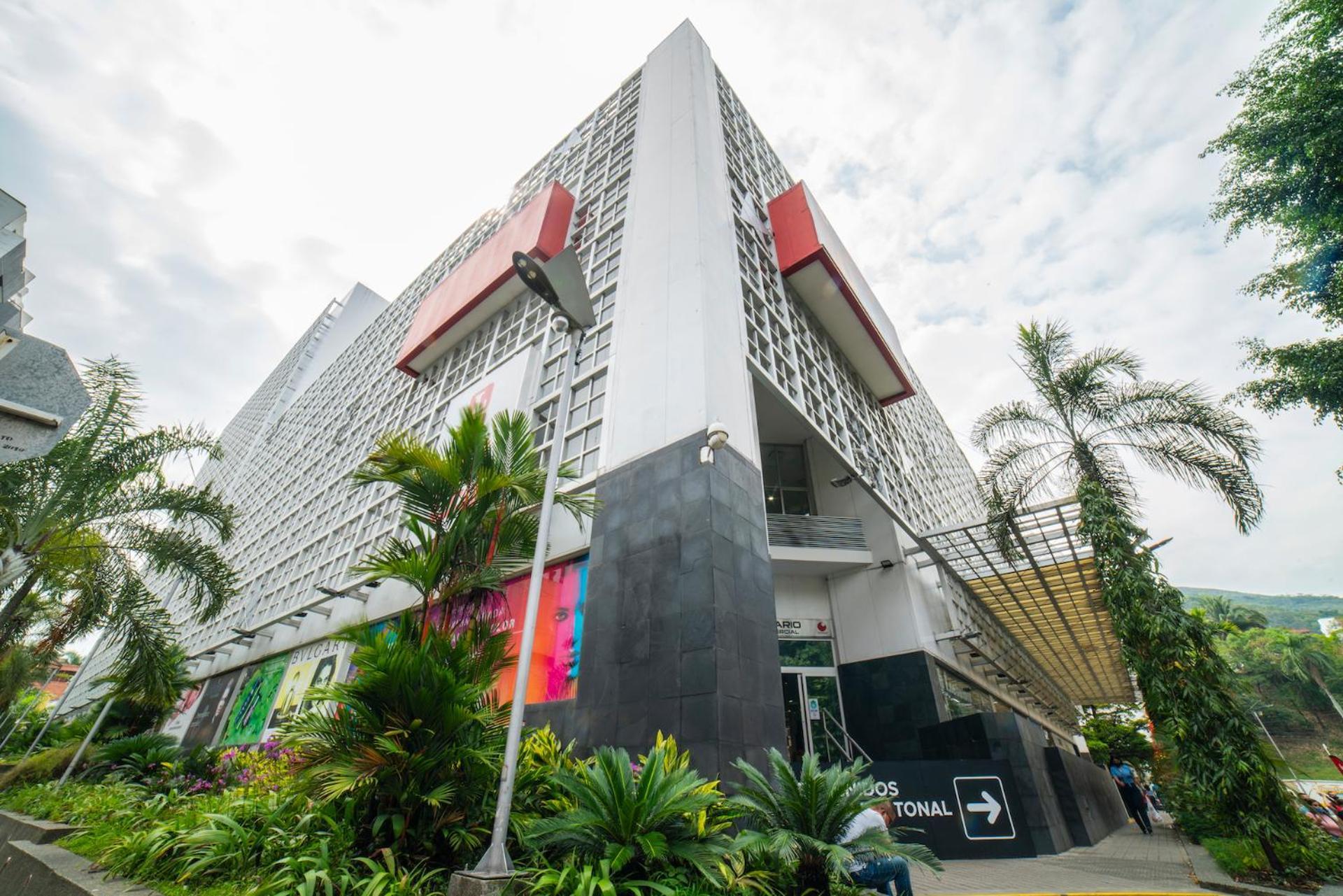 Ere Centenario Luxury Apartamento Cali