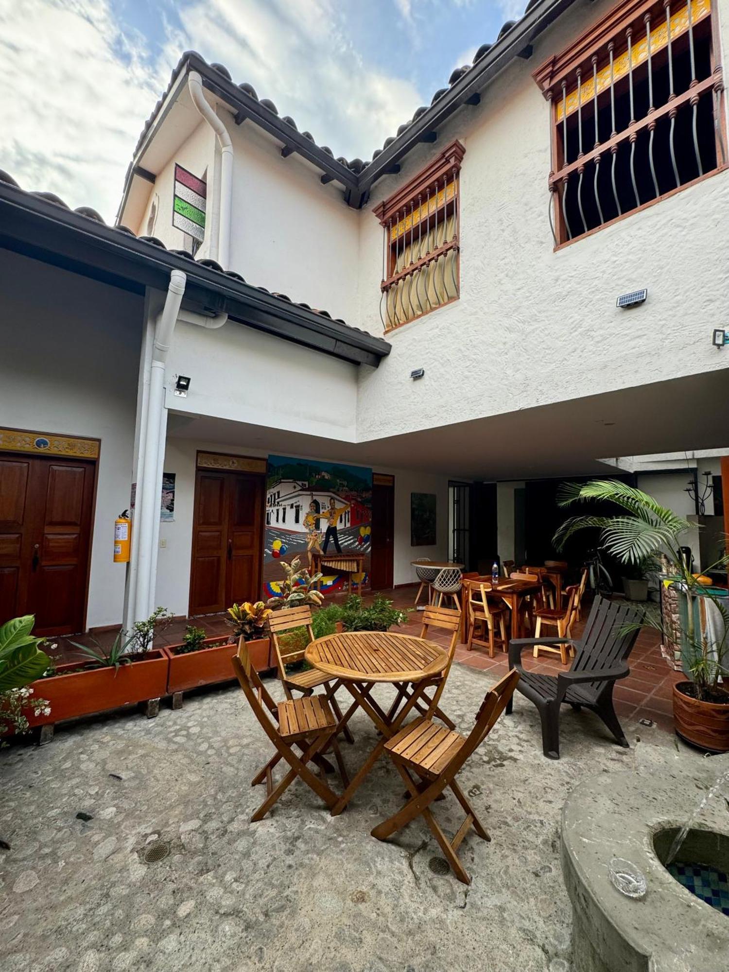 Casa Bresse Hotel *