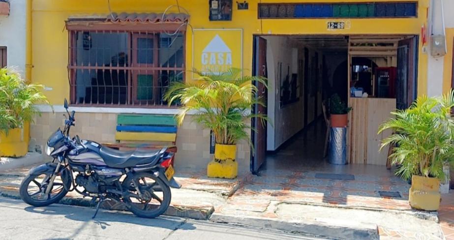 Casa Amarilla - *