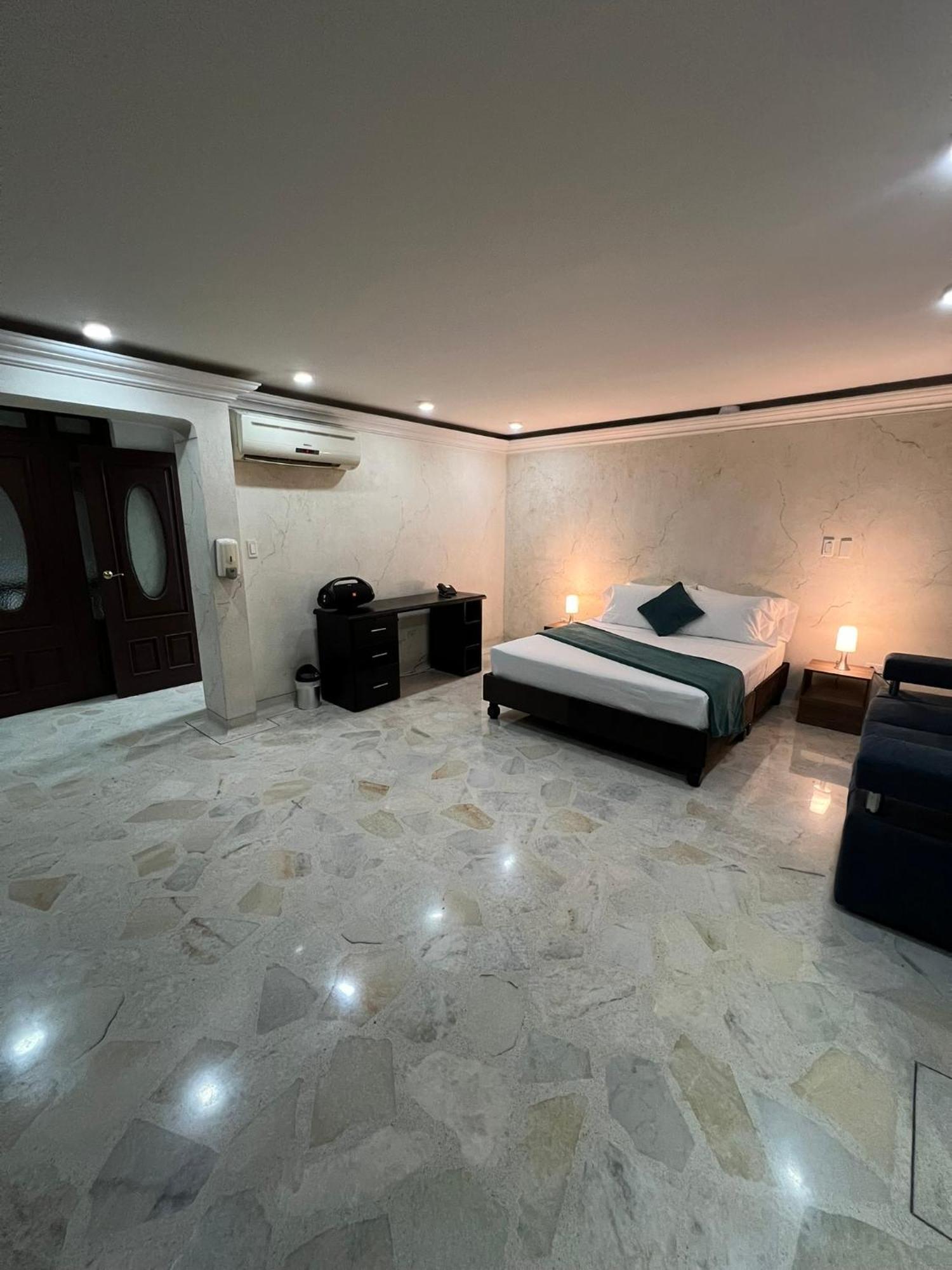 Ingenio Nj Hotel