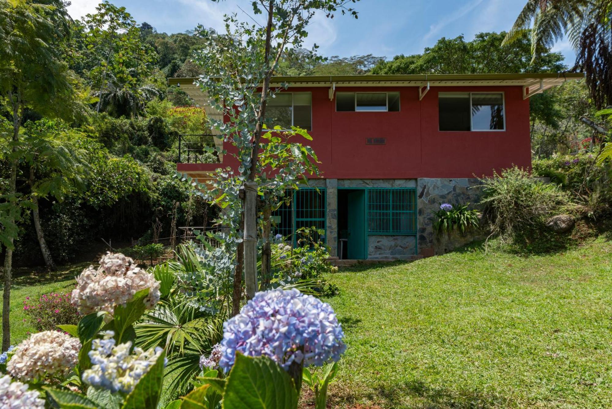 La Cabana De El Ocaso -ecolodge