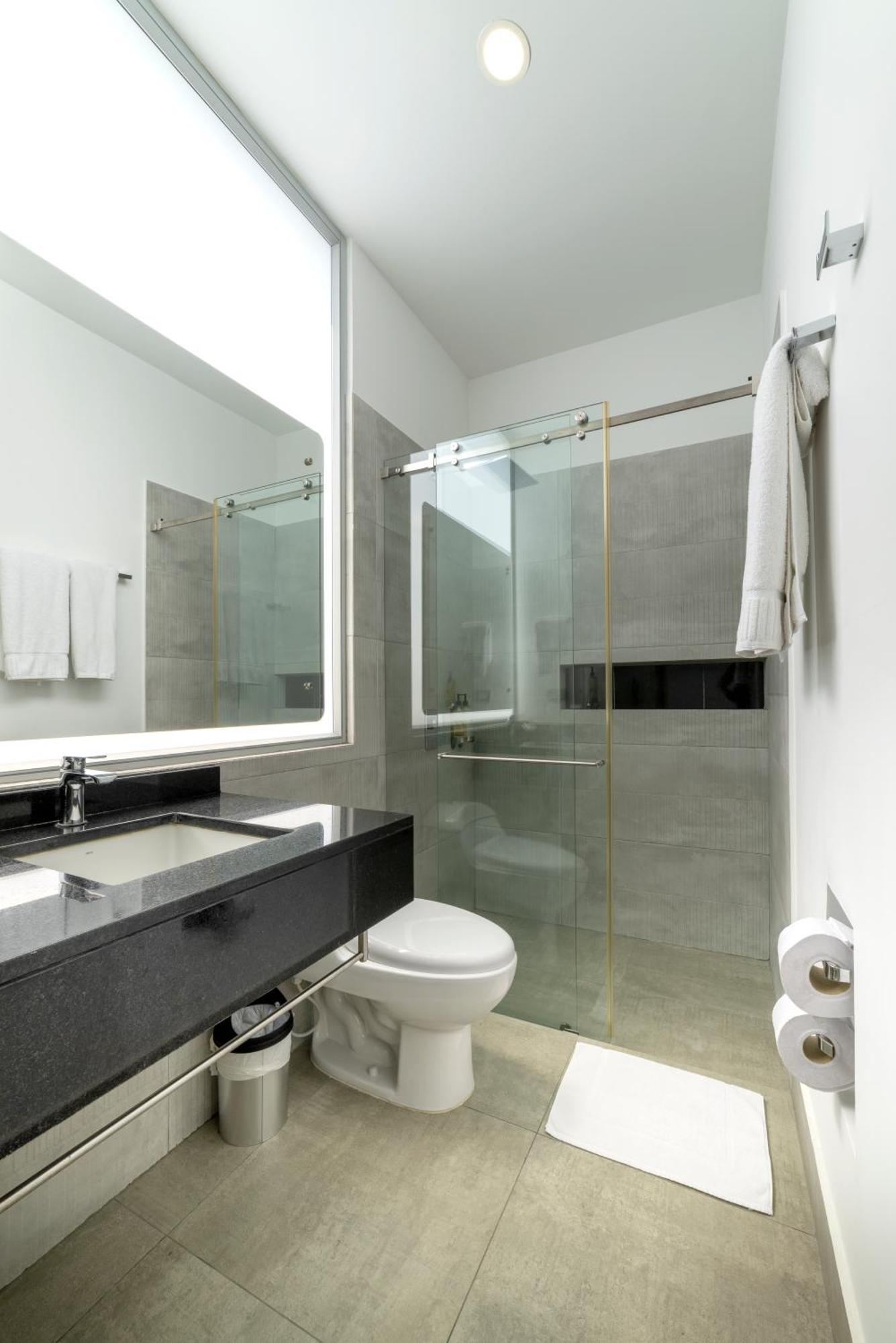 Park 85 Hotel