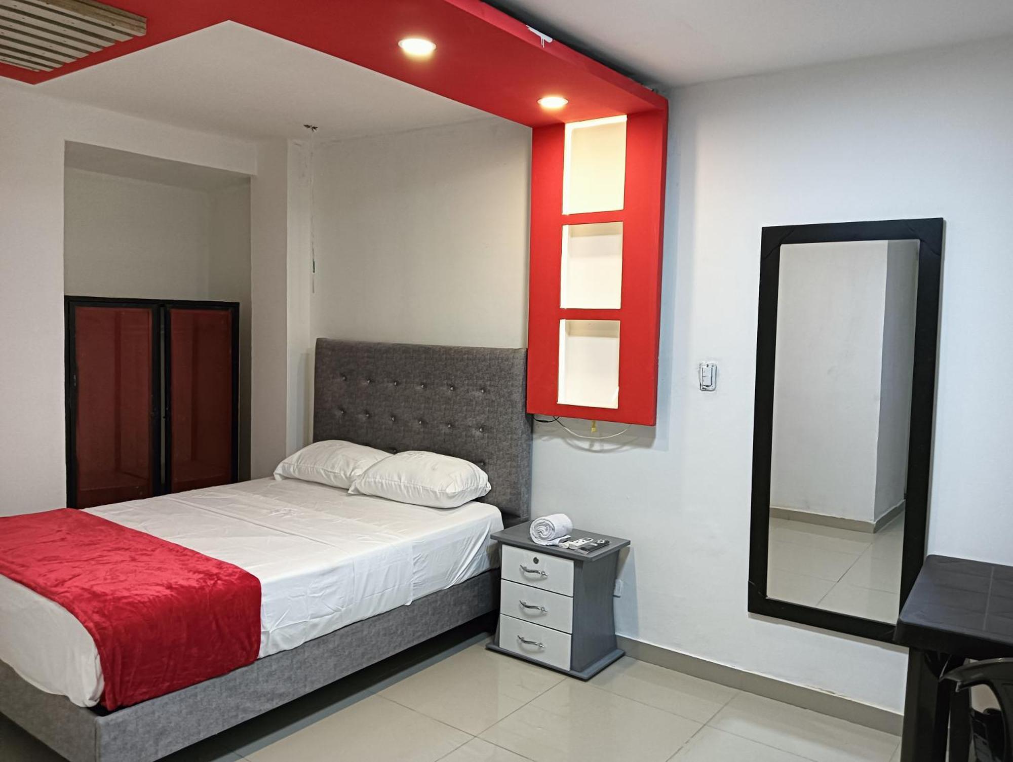 Pasarela Hotel 3*