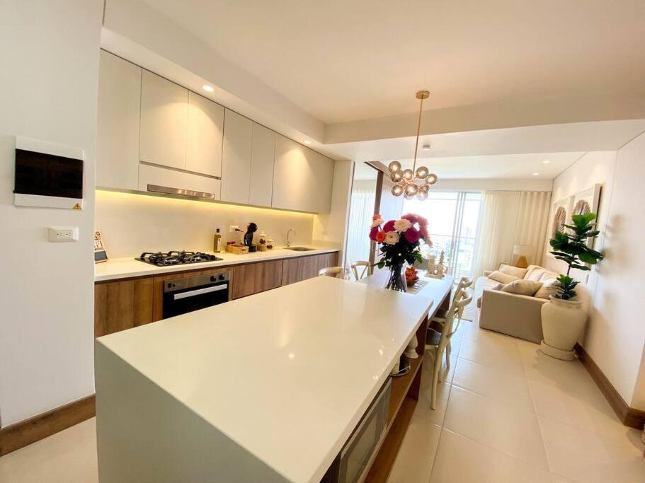 Villa Modern Living In Cali405