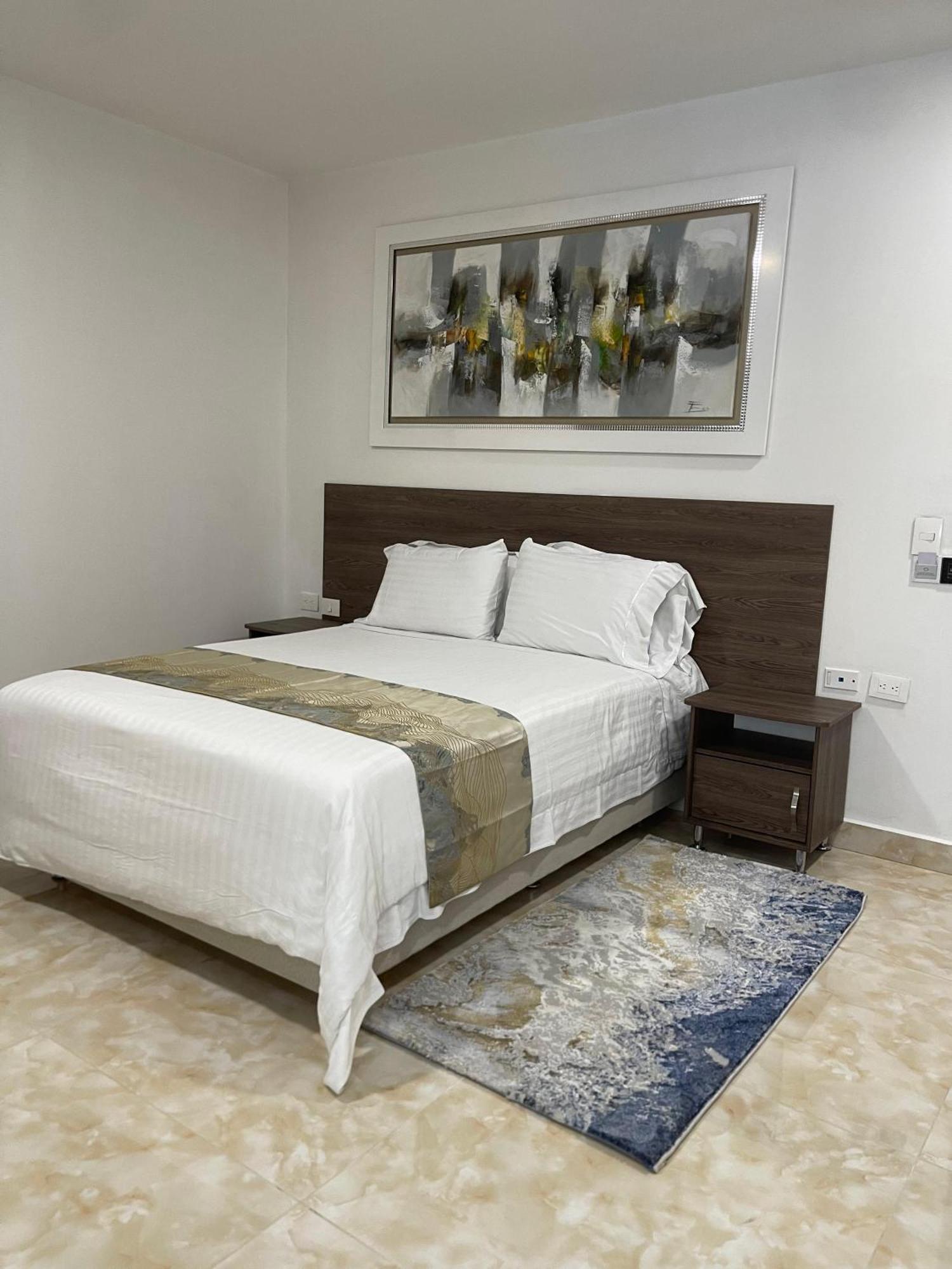 Royal Elim Internacional 5*