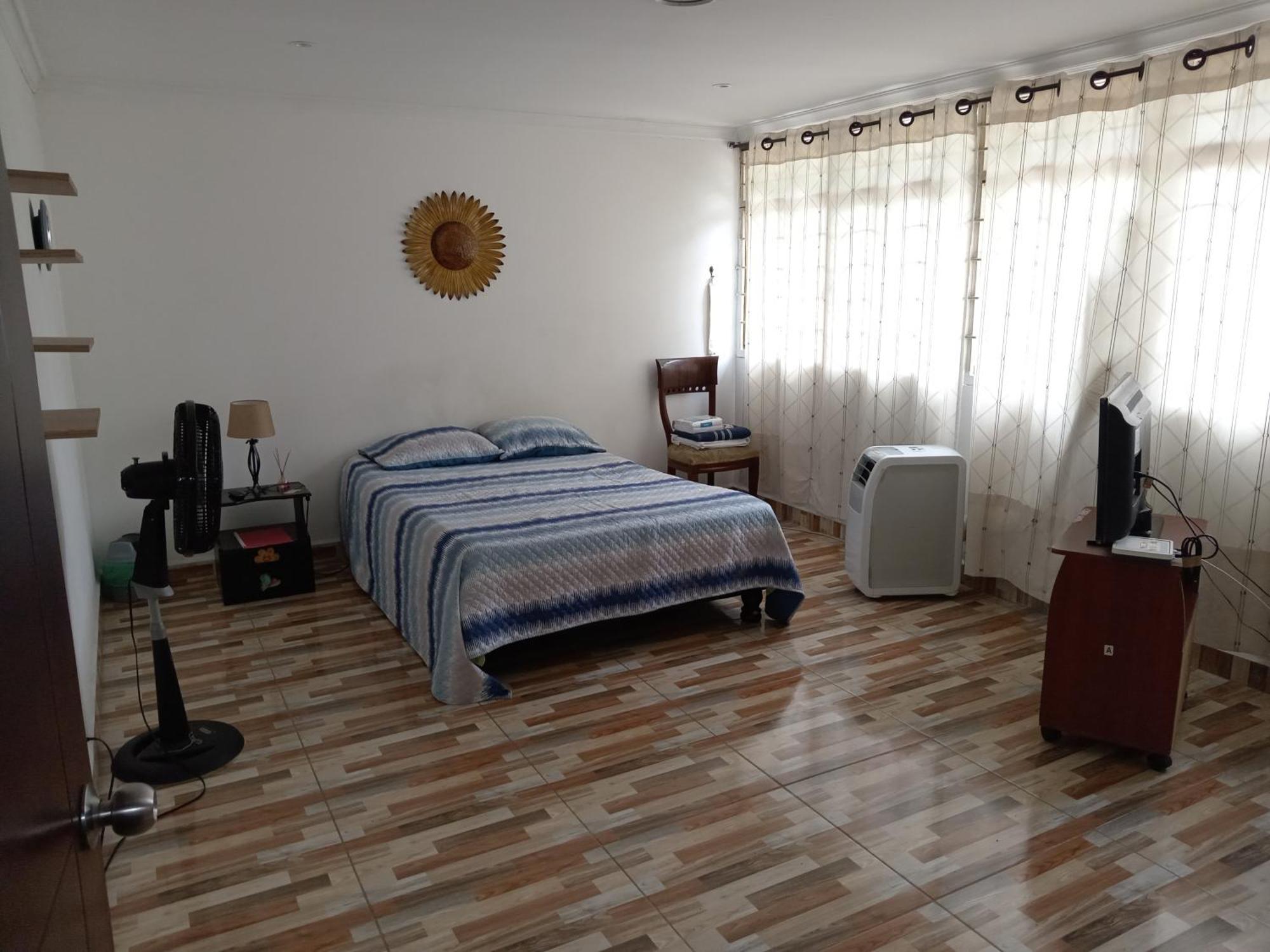 Linda Casa Vacacional Andy-santiago De * Cali