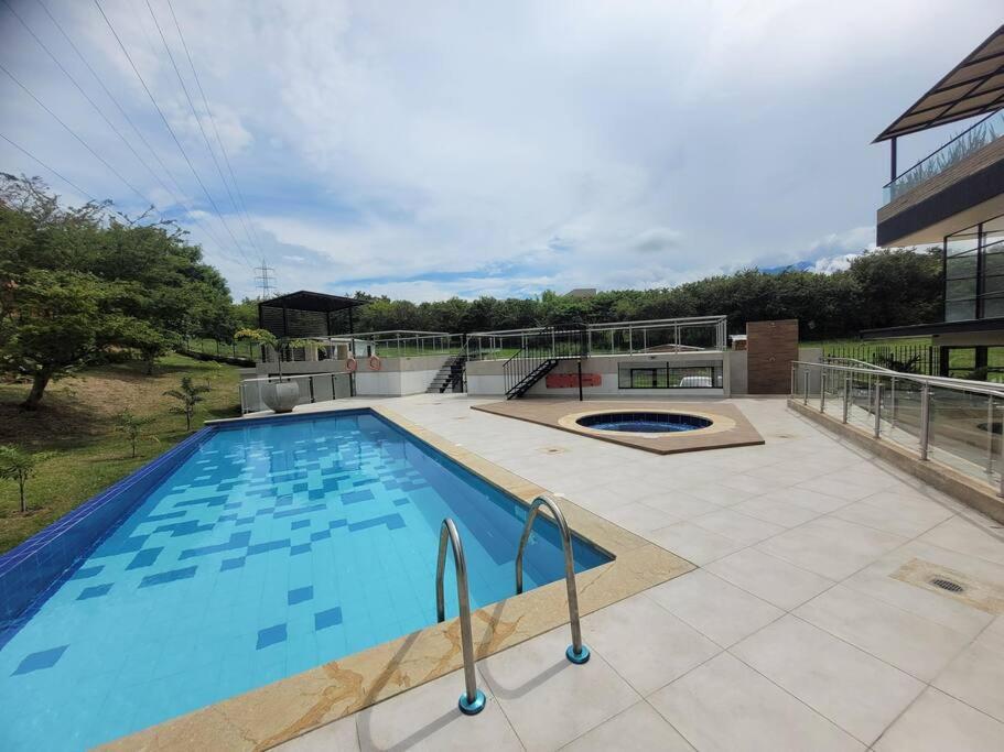 Apartamento Piso 4-04 Sector Pance Apto Luxury