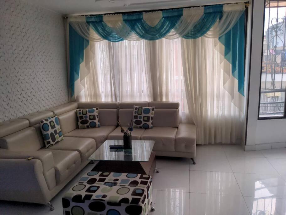 Vivienda Turistica Benicalap! *