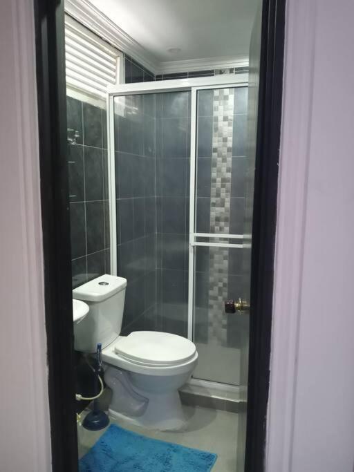 Apartamento Vivienda Turistica Benicalap! Cali