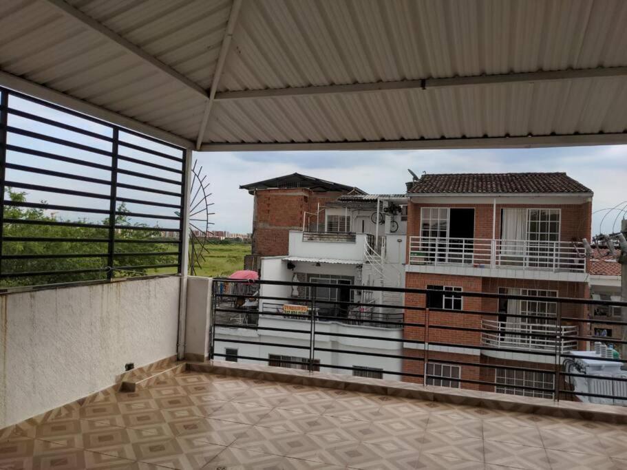 Vivienda Turistica Benicalap! Apartamento