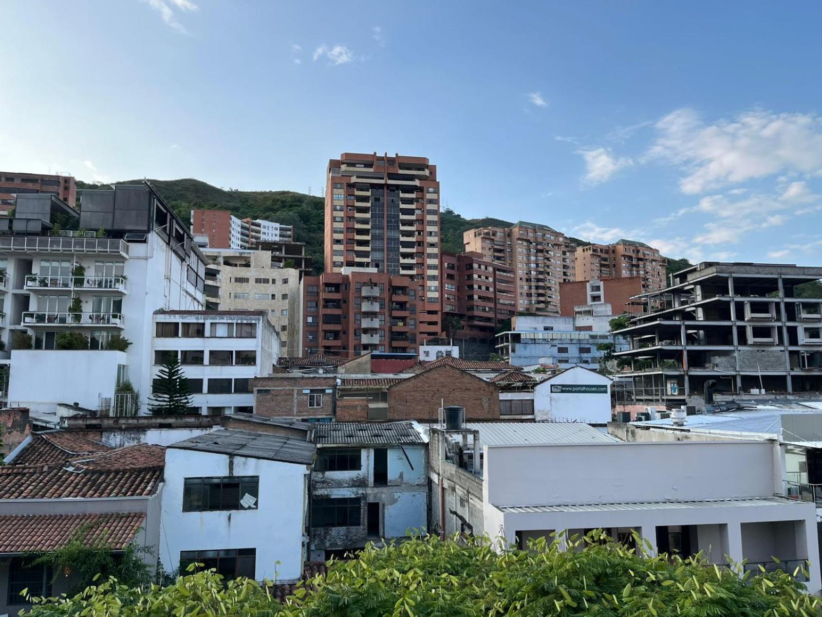 Granada - Av 9 Cali