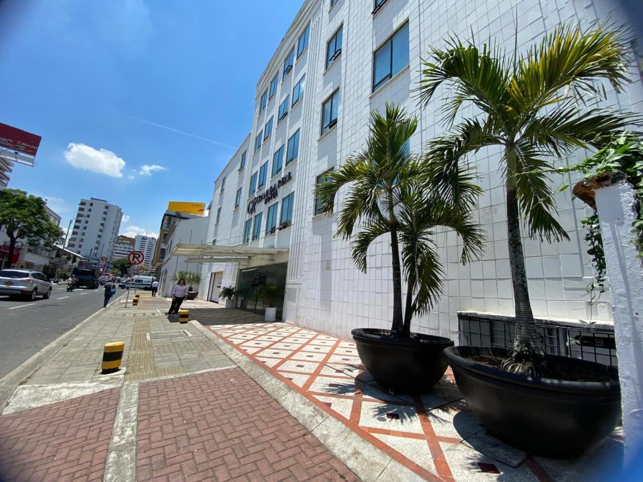 Tama Granada Real Hotel