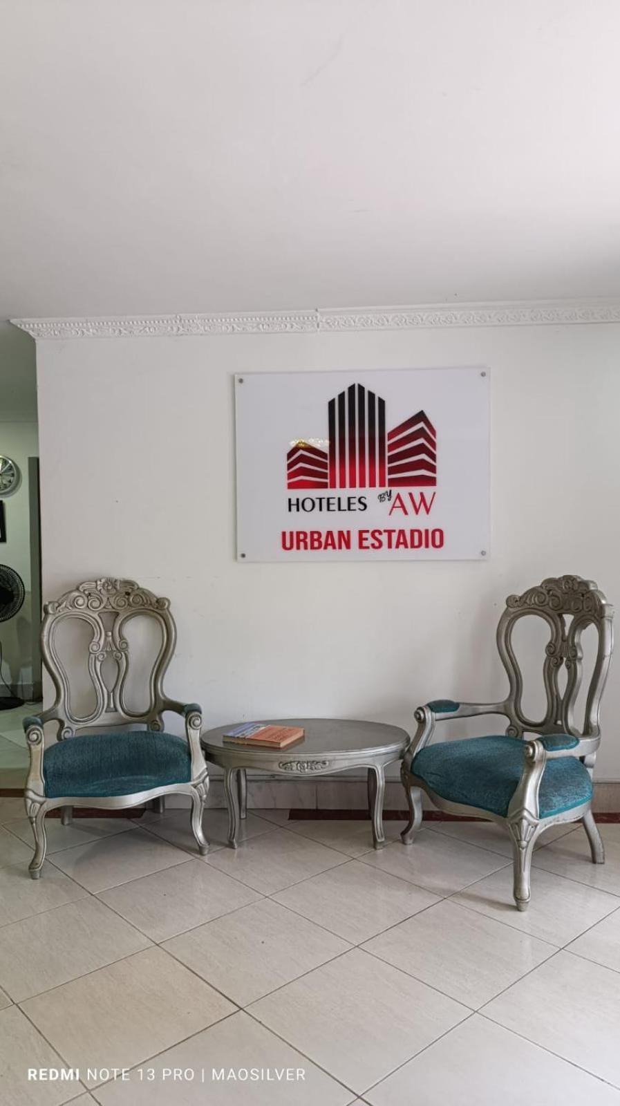 Aw Estadio Hotel Cali