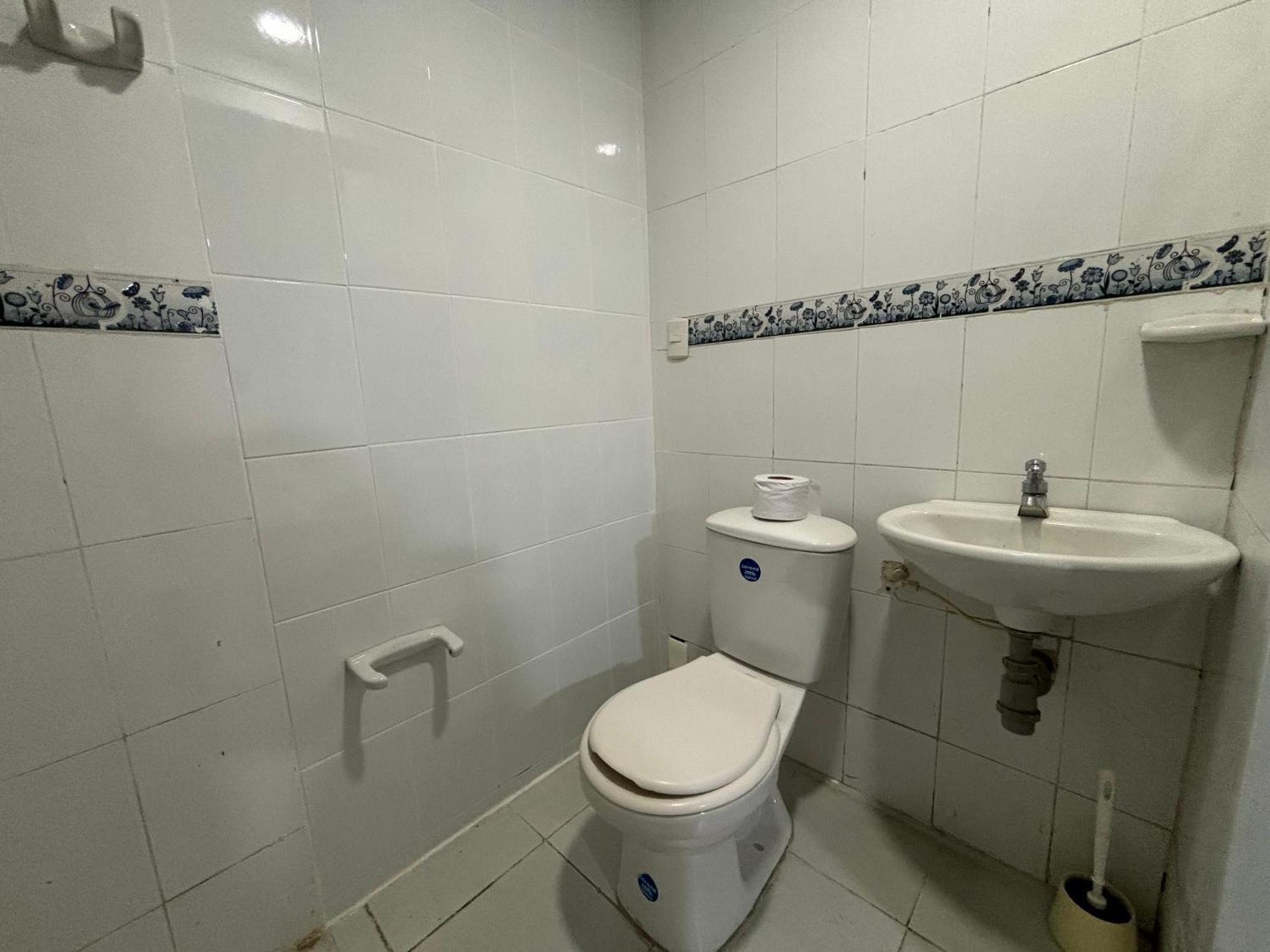 Casa Completa Grande Cerca De Estadio Tequendama Cali