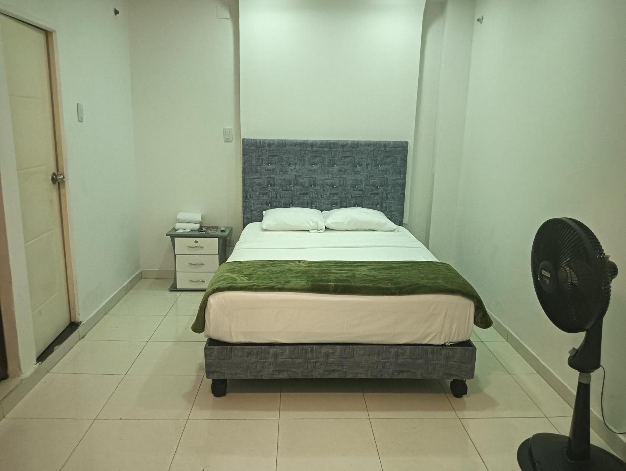 Pasarela Hotel