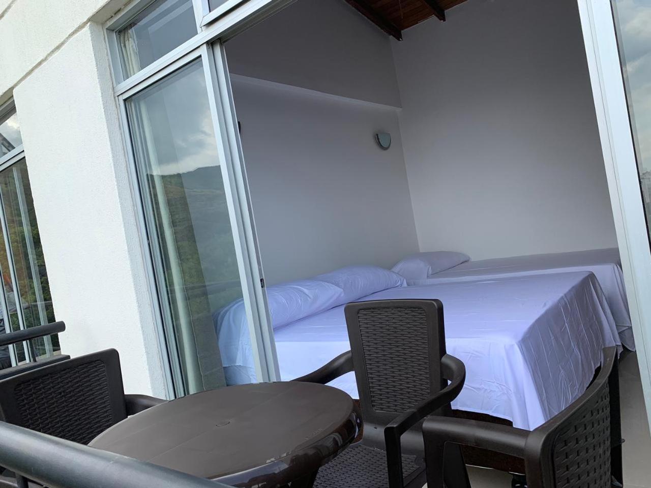 Estudio Norte El Bosque 405 Cali