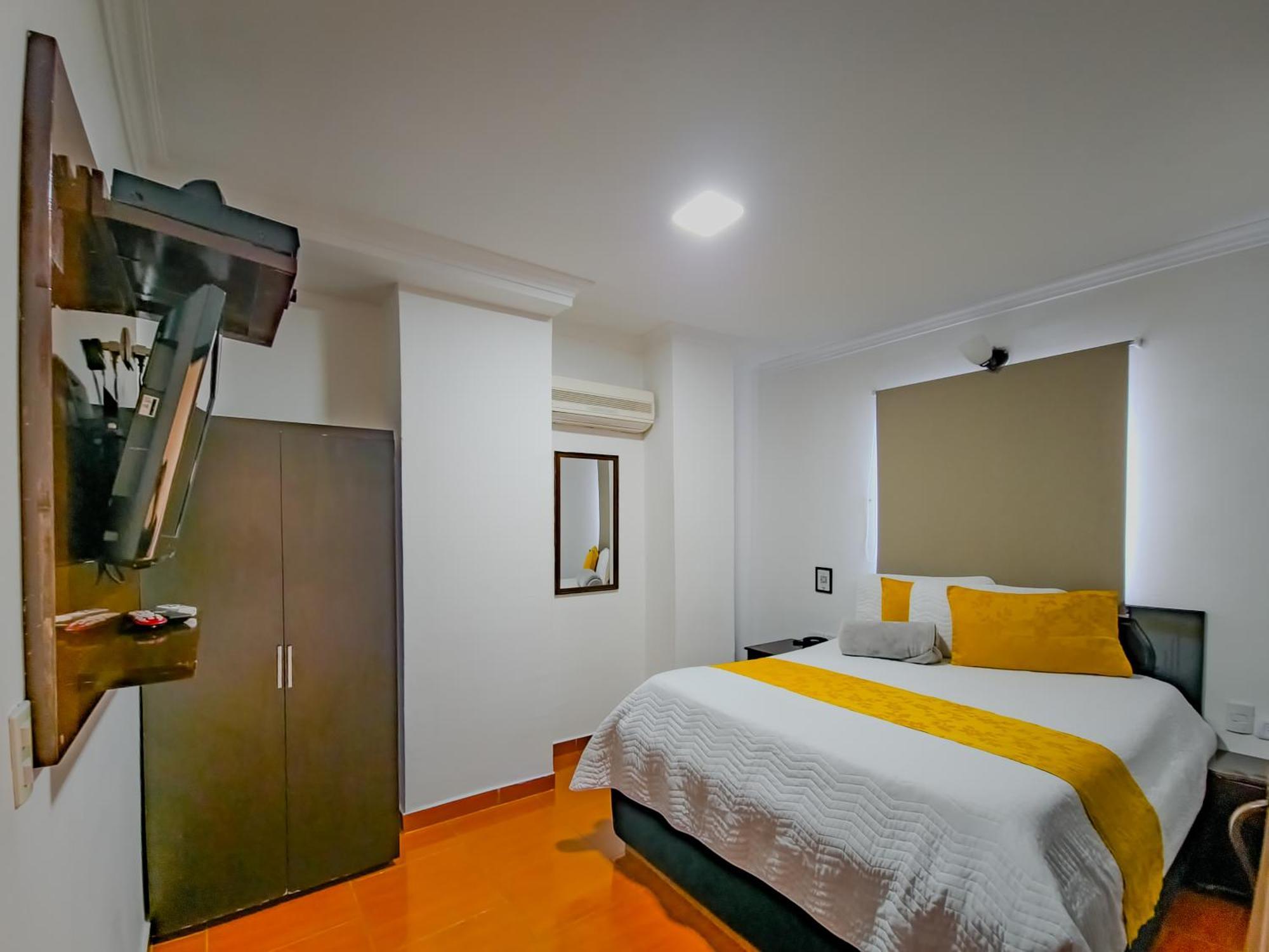 Avenida 3 Real Hotel
