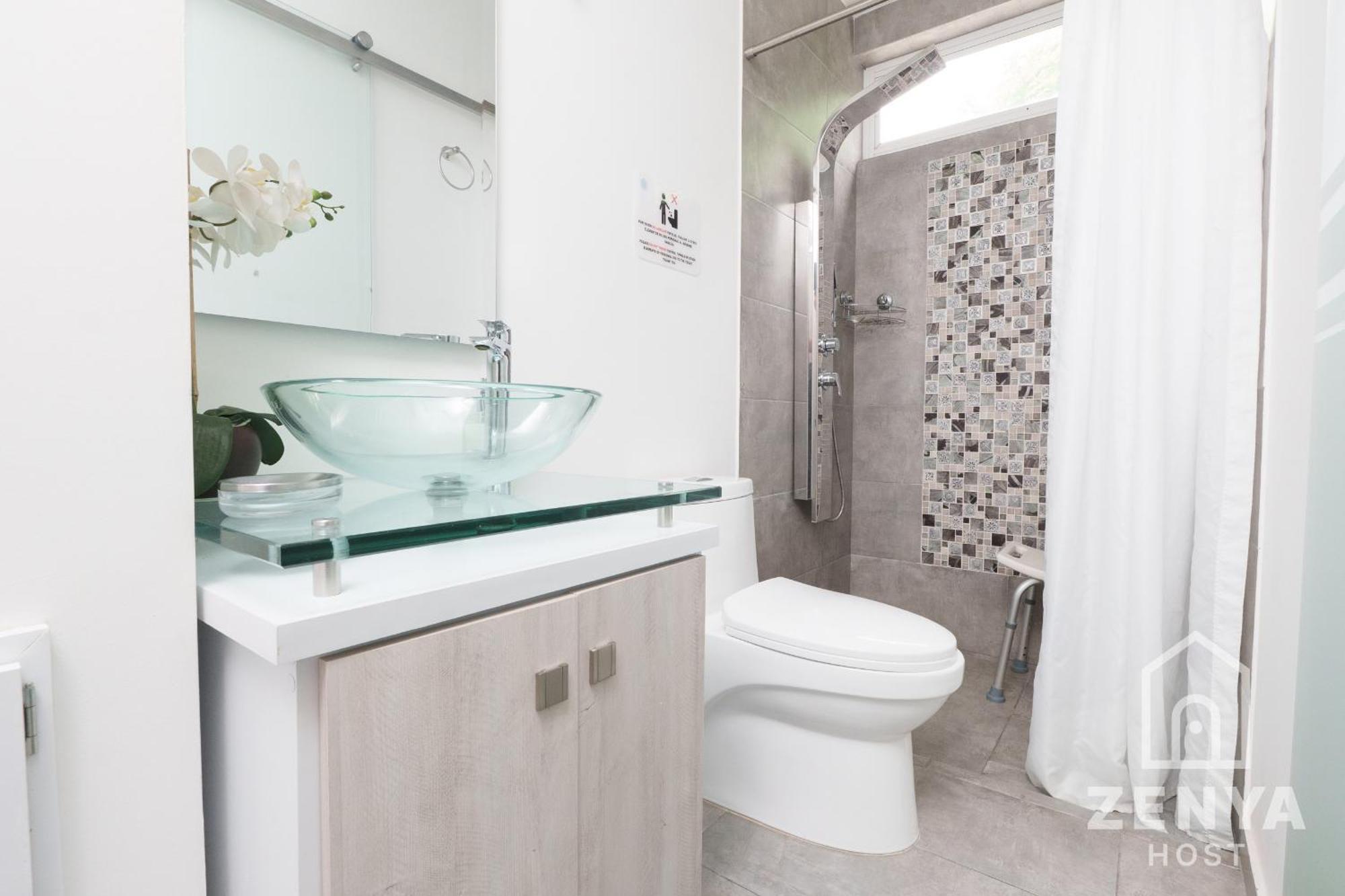 Recovery House By Zenya Host Hotel Cali