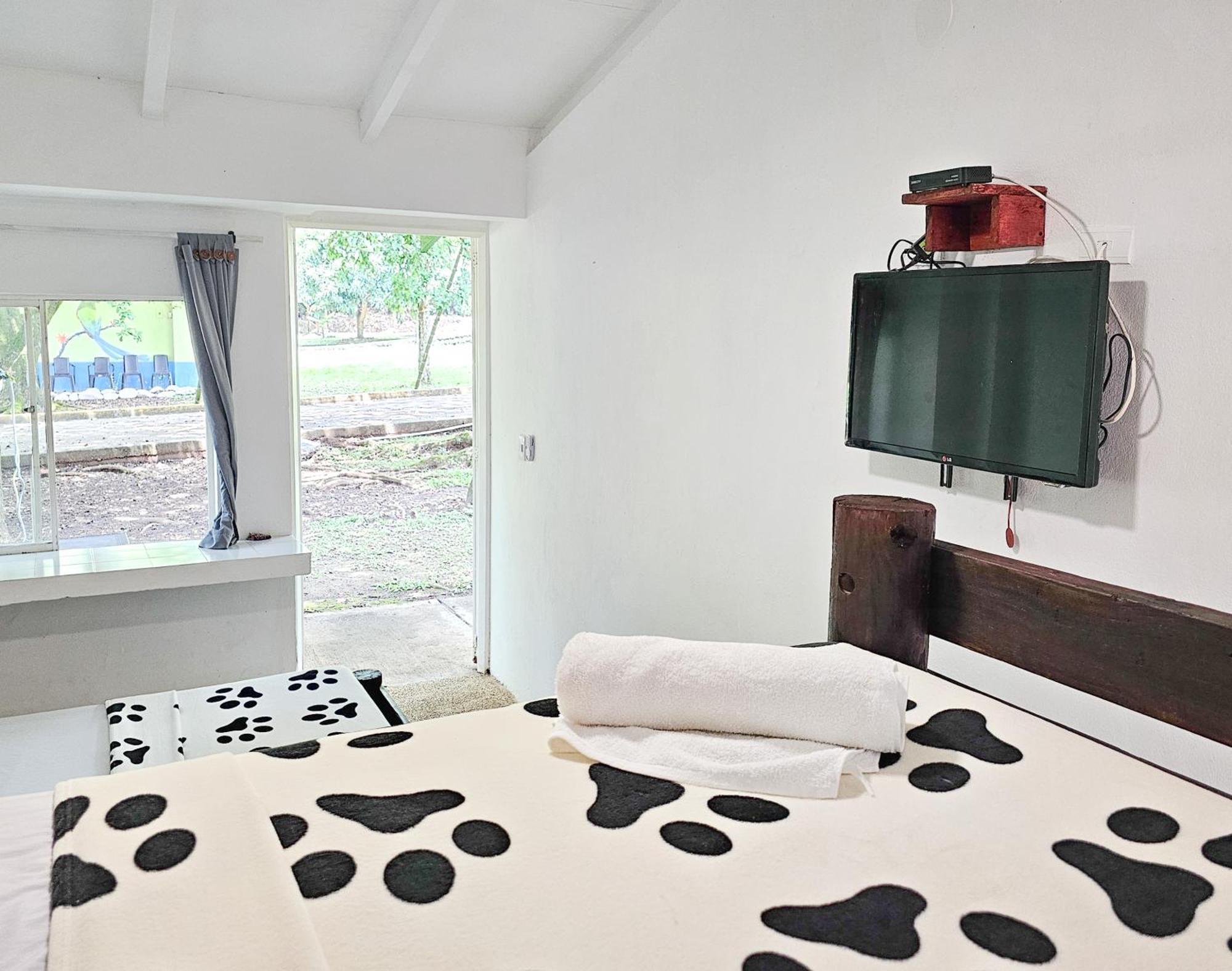 Hotel Ecohotel El Castillo Pance 4*