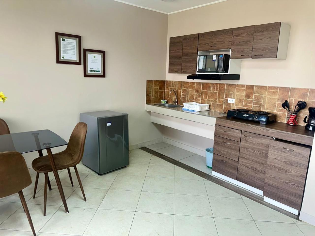 - Torre De Apartment *