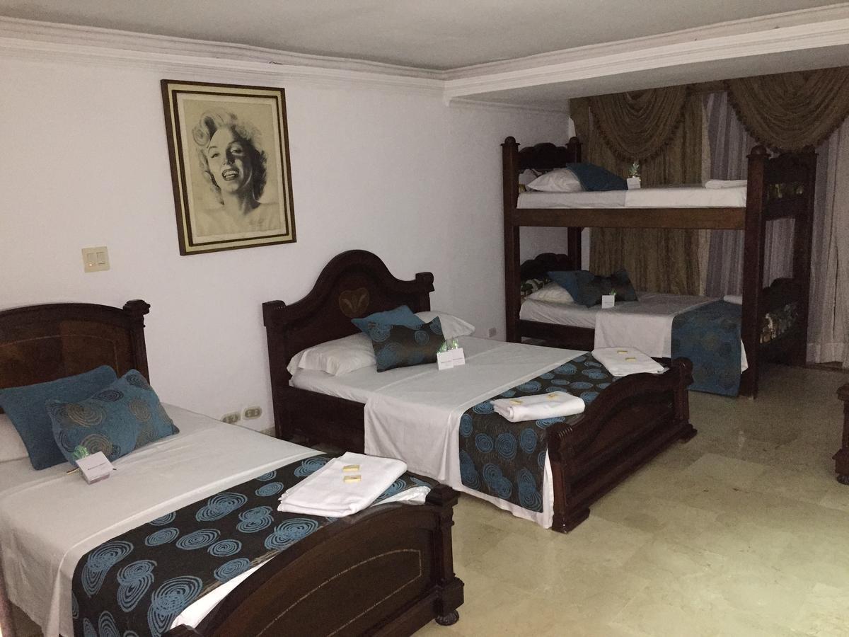 Casa 74 Hotel *