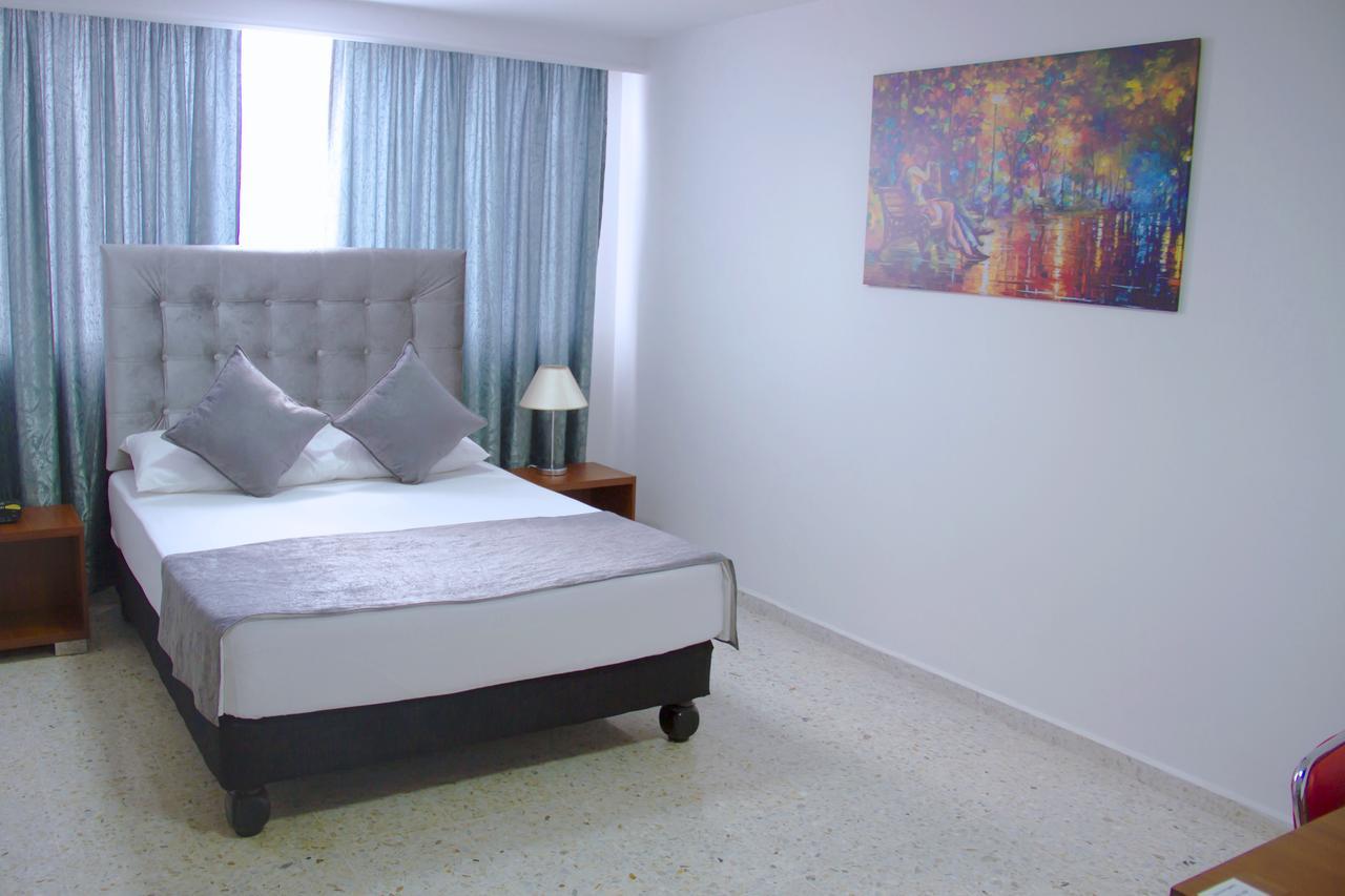 Torre De Granada Hotel