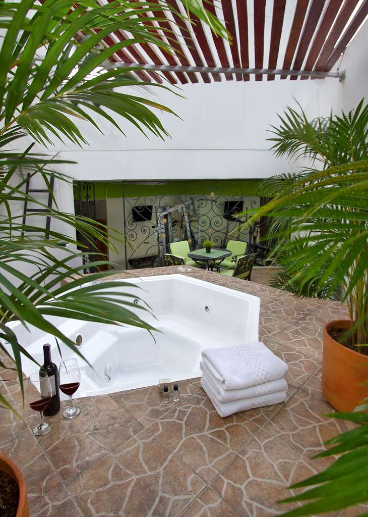 Cosmos - Hotel Cali