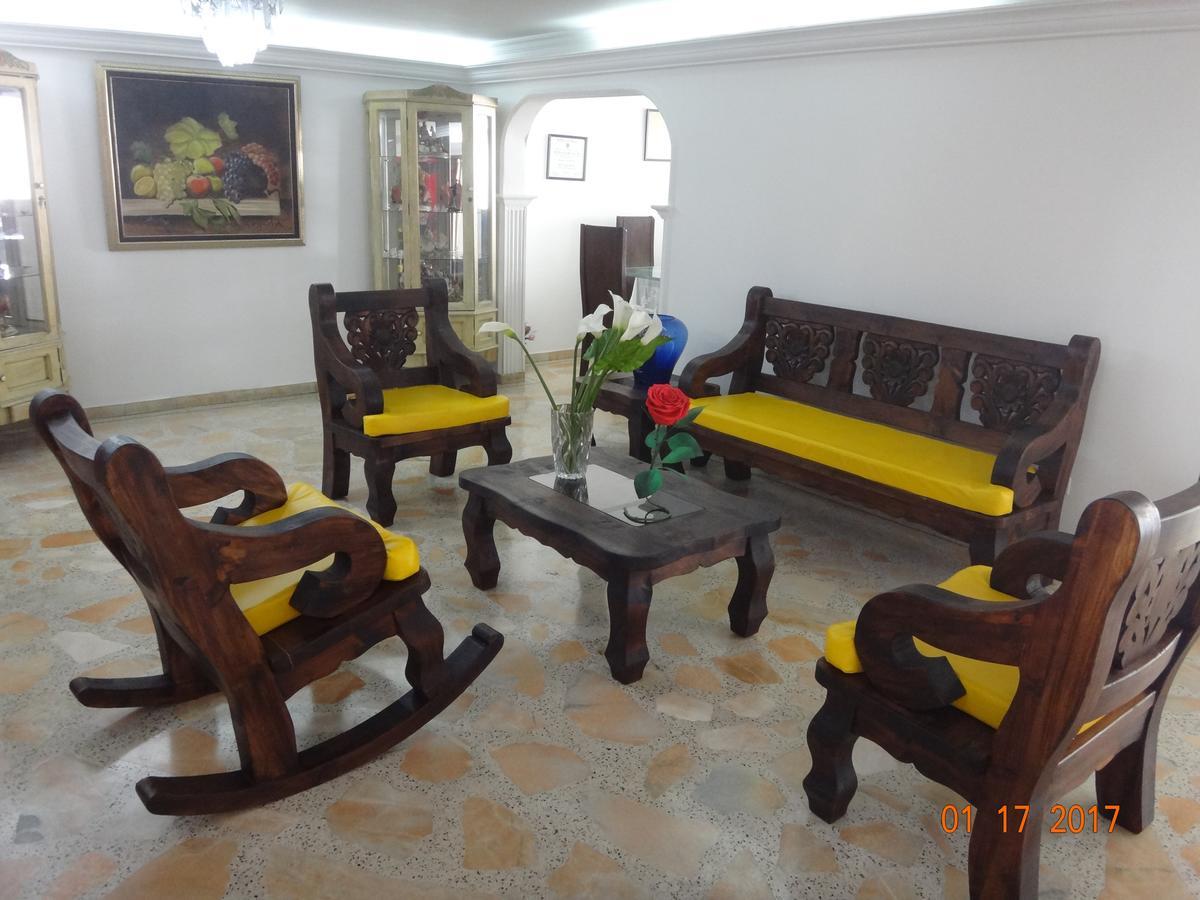 Casa Paraiso Ciudad Jardin 3* Cali
