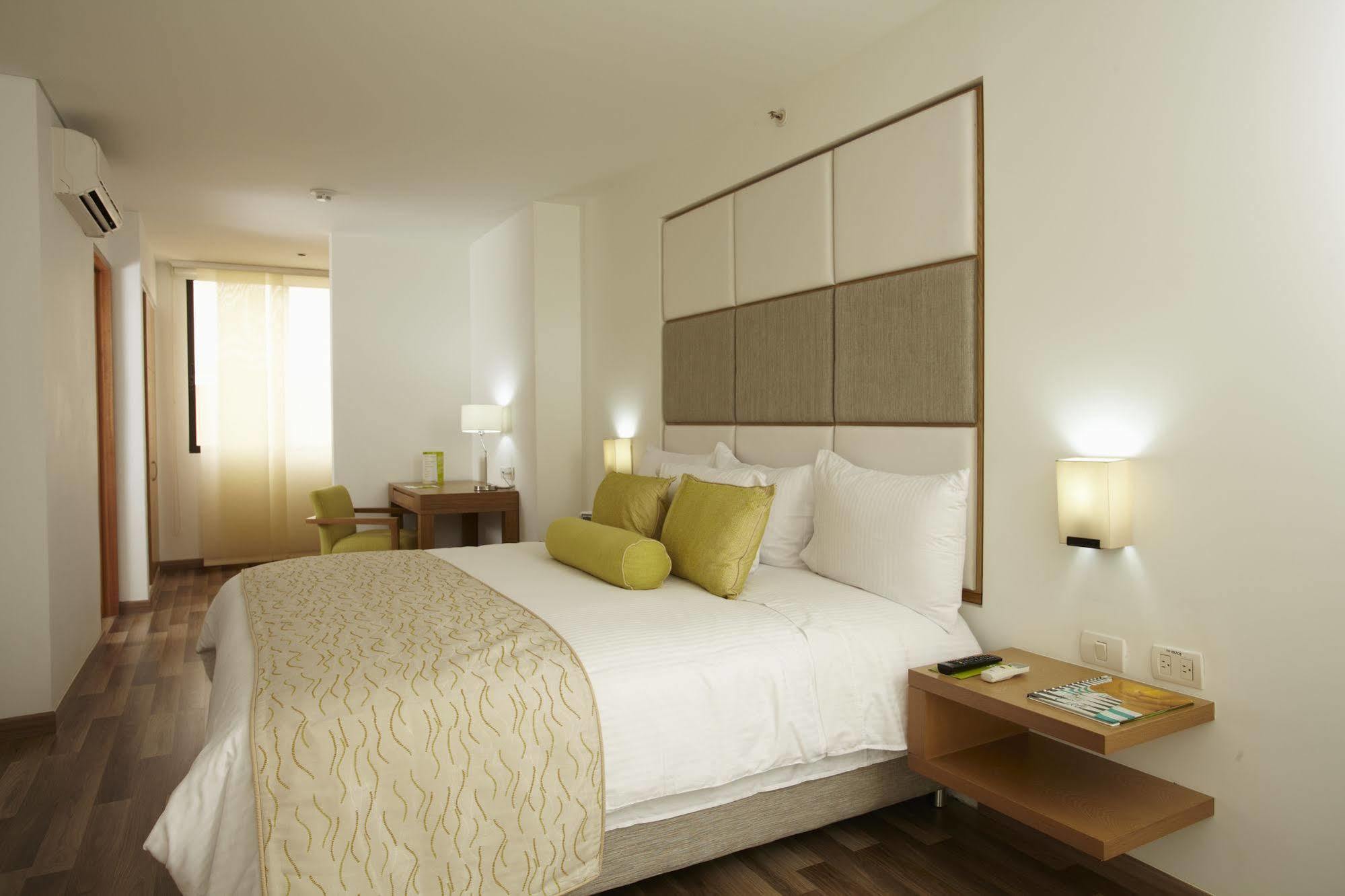 Hotel Cosmos - Cali