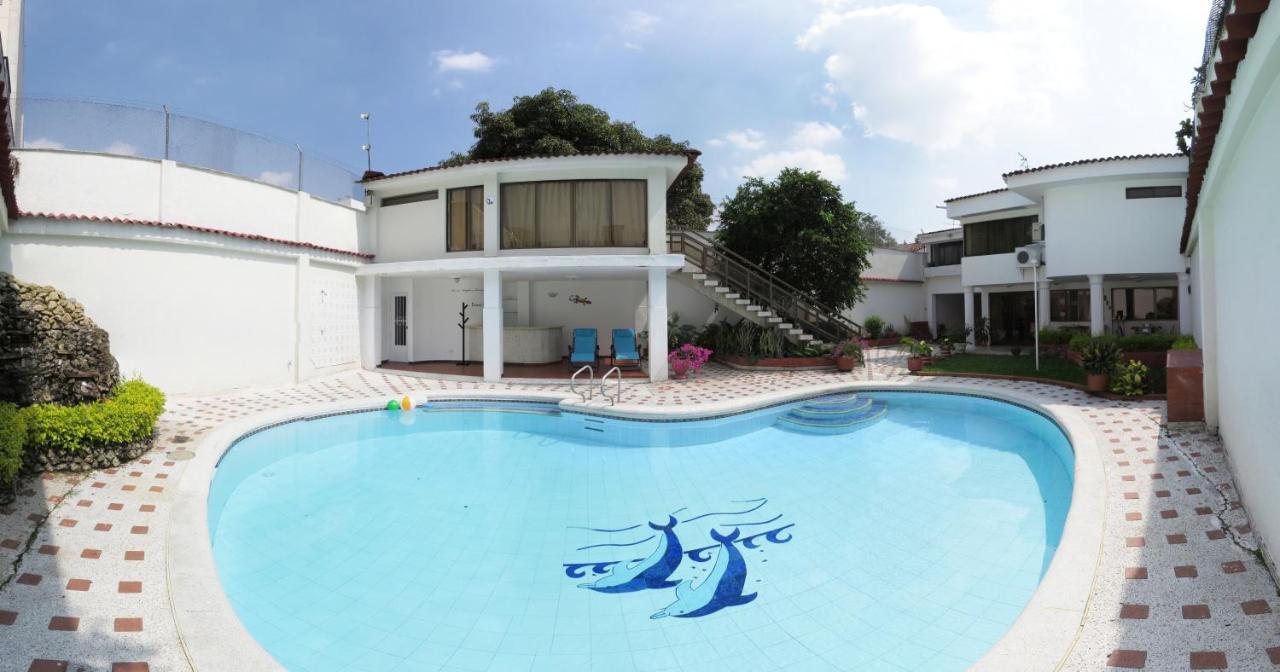 Casa Paraiso Ciudad Jardin Bed & Breakfast 3*