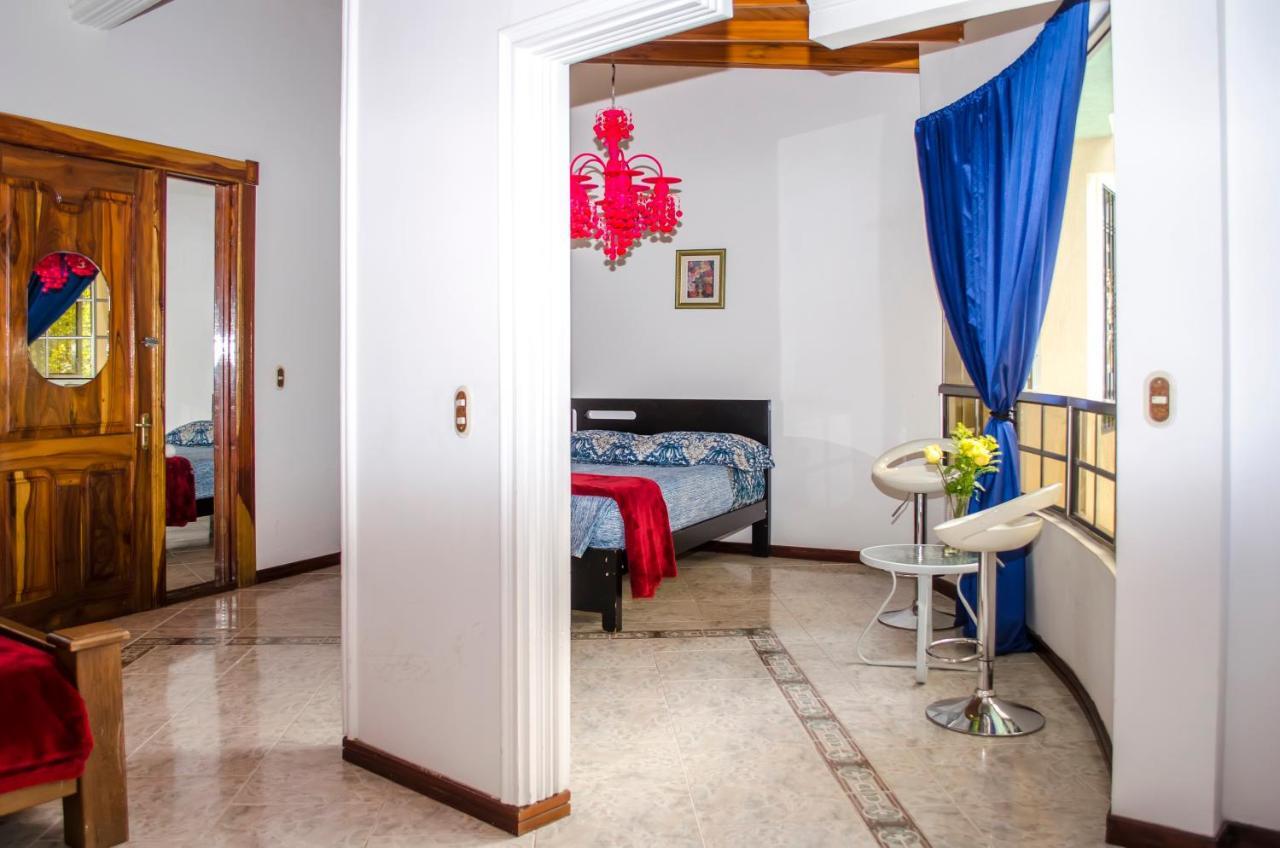 Hostal Casa Impacto - Limonar *