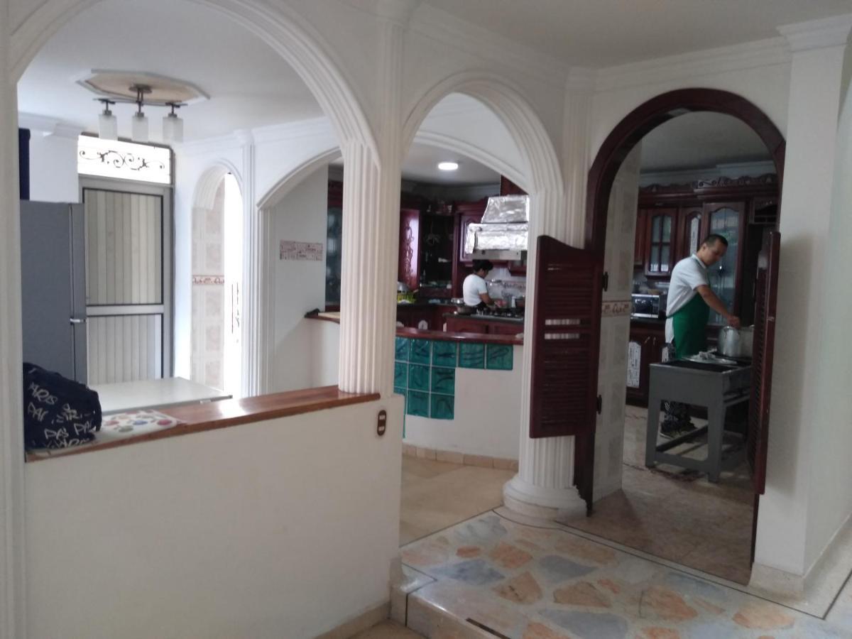 Hostal Casa Impacto - Limonar