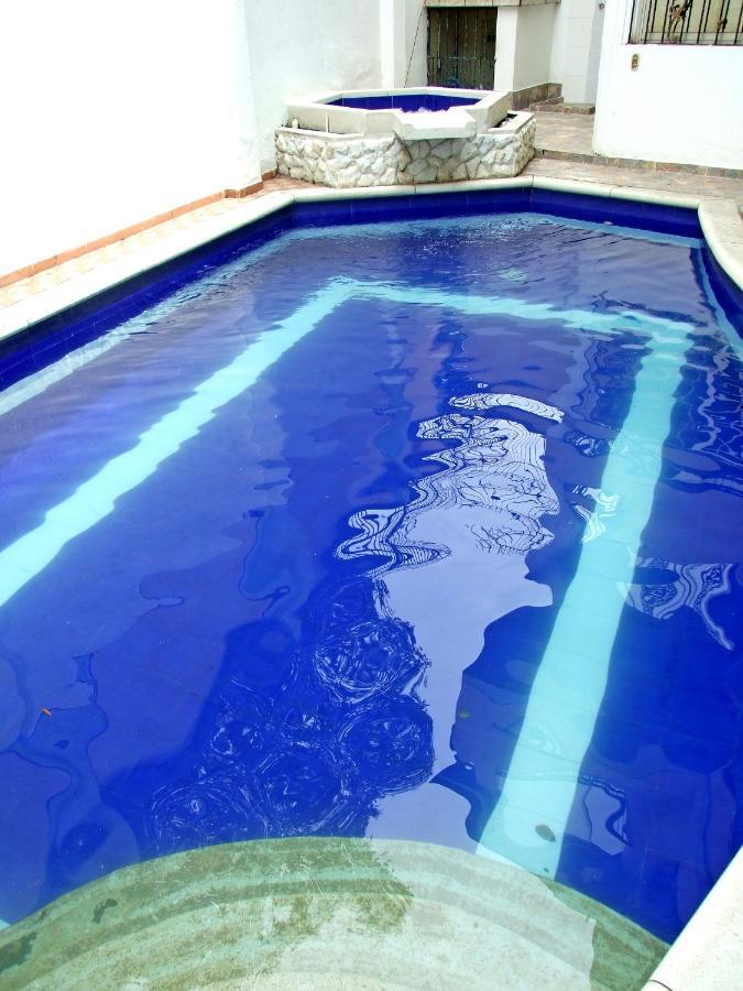 Casa Impacto - Limonar Hostal