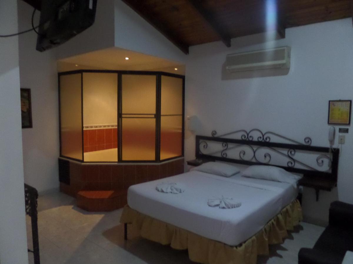Hotel Aparta Plaza Real Norte