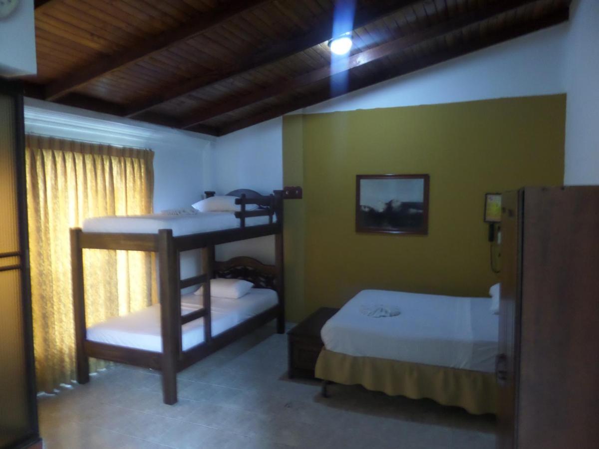 Hotel Aparta Plaza Real Norte
