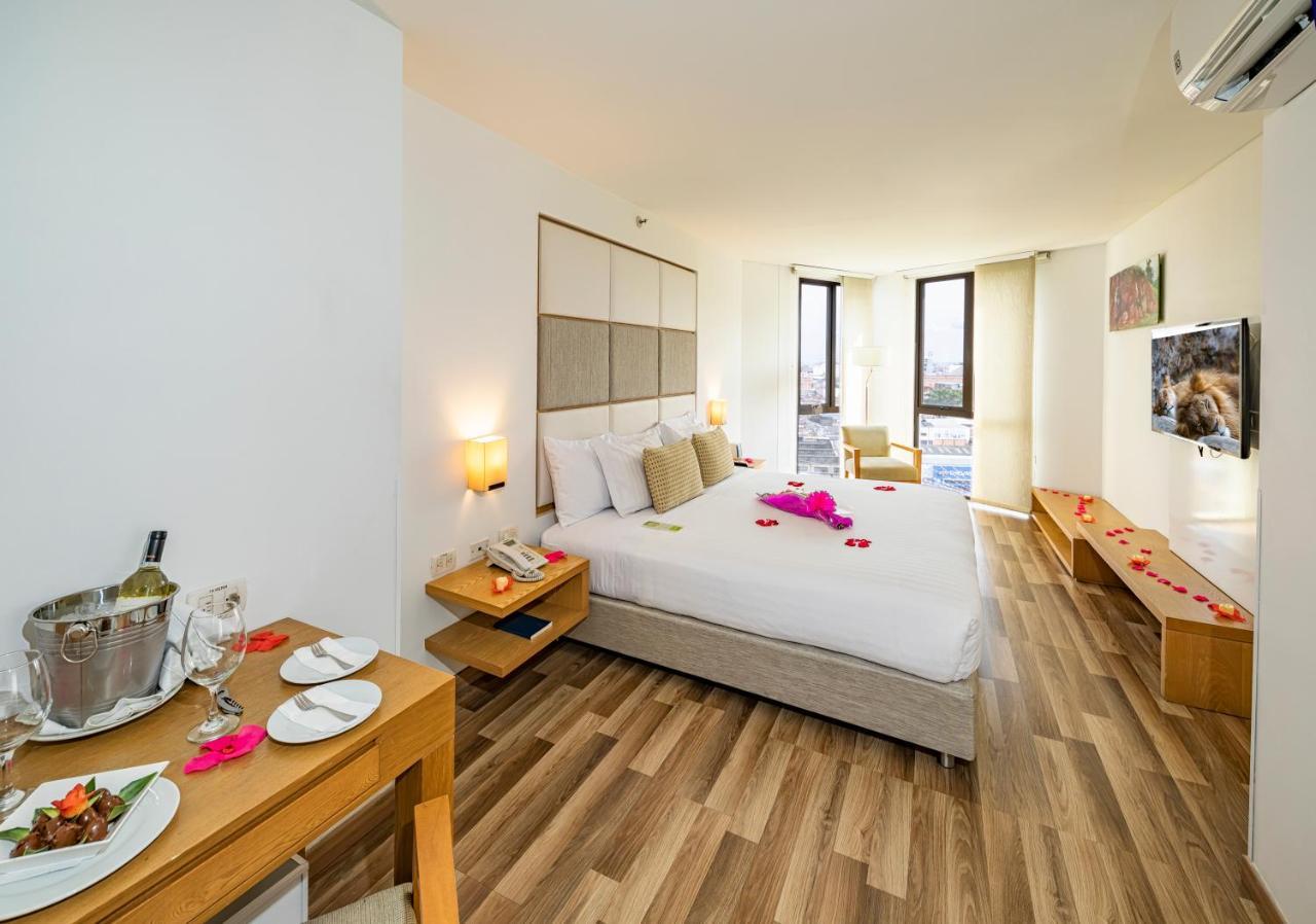 Hotel Cosmos -