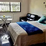Apartaestudio Gran Ubicacion Y Aire Acondicionado