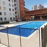 Habitacion Comoda Privada En Apto Con Piscina !