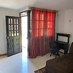 Apartamentos The Harbor Cali 302