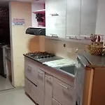 APARTAMENTO PARA TRES PERSONAS a 10 minutos del centro de eventos valle del pacifico y a la misma distancia del centro de la ciudad Y también a 300 mts del Orquideorama