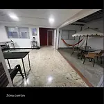 Apartahotel Alameda Cali