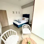 Brr Limonar - Nuevo, Comodo Y Hermoso Aparta Estudio 201