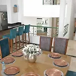Casa De Lujo