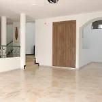 Casa De Lujo