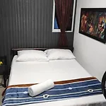 El Carmen Hostels