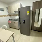 Extraordinario aparta estudio NUEVO champagnat